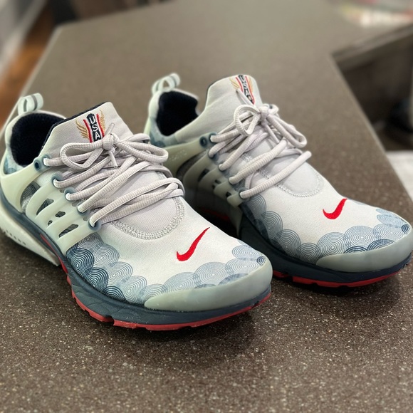 Nike Air Presto Olympic Edition, Men’s size 10 - Picture 2 of 5